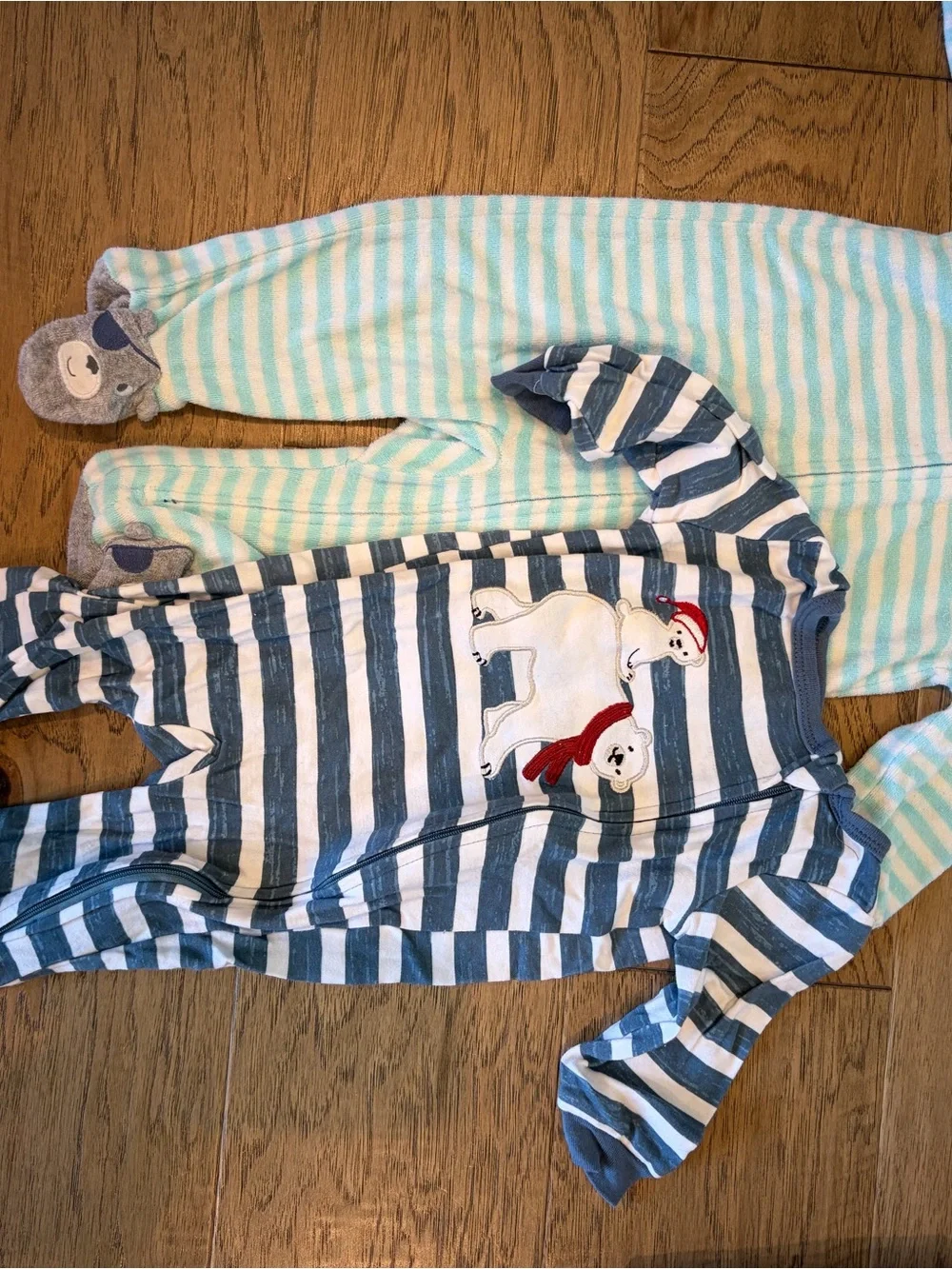 Baby Cotton Footed sleepers - quantity 22